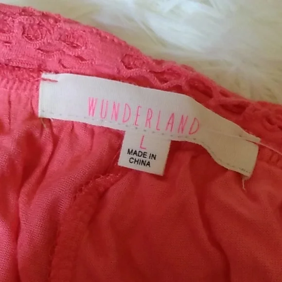 WONDERLAND Vibrant Pink Lace Top - Picture 3 of 4